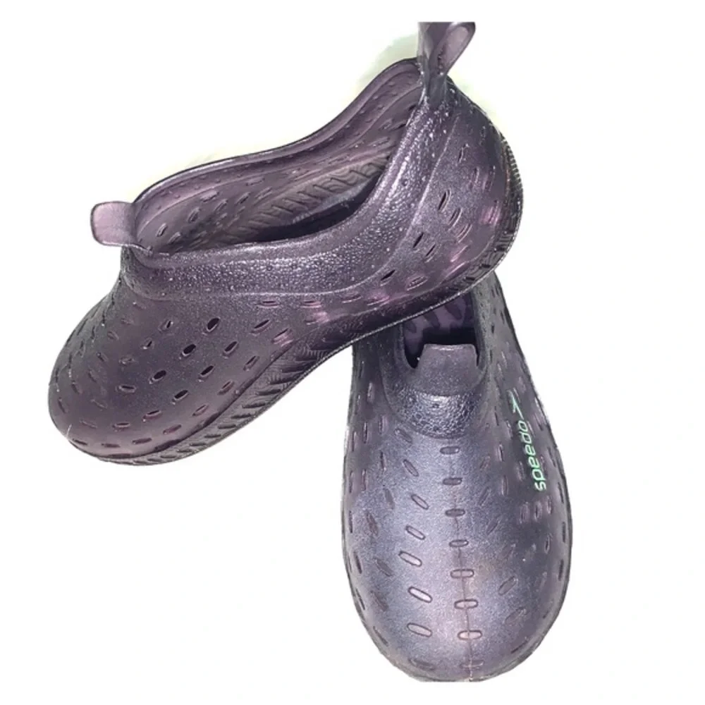 Speedo water shoes - blue - 5/6